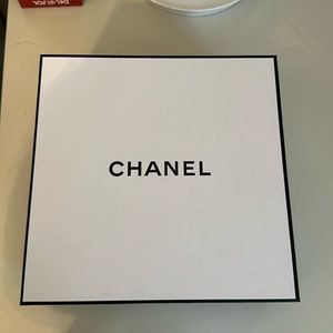 Chanel Box